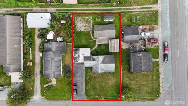 Property photo for 832 Alexander Street, Sedro Woolley photo 2