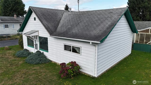 Property photo for 832 Alexander Street, Sedro Woolley photo 5