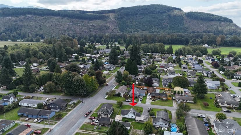 Property photo for 832 Alexander Street, Sedro Woolley photo 6