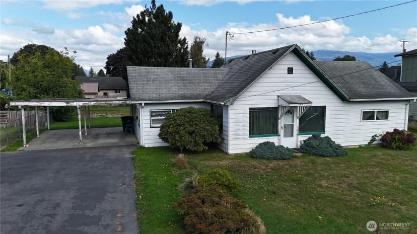 Property photo for 832 Alexander Street, Sedro Woolley photo 8