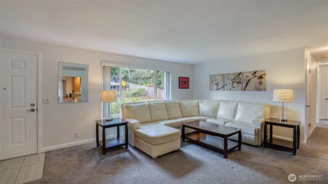 Property photo for 2324 Ne 22nd Street, Renton photo 3