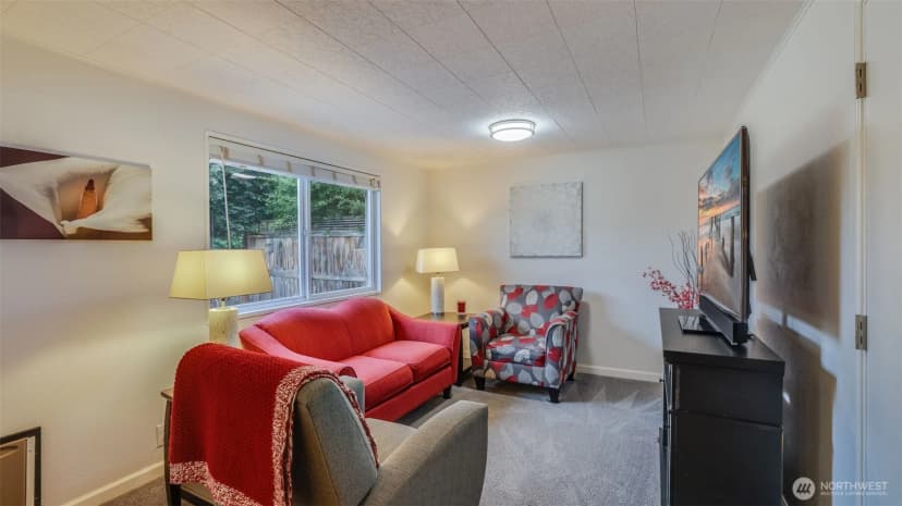 Property photo for 2324 Ne 22nd Street, Renton photo 11