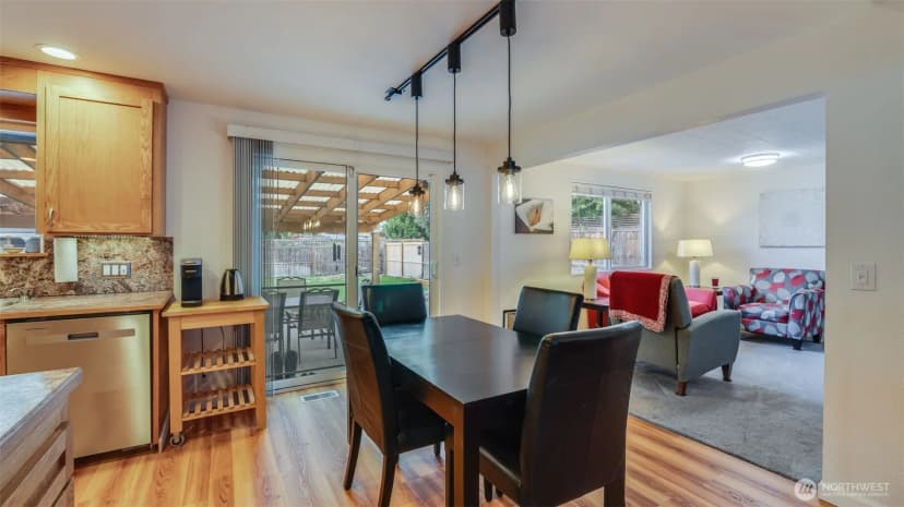 Property photo for 2324 Ne 22nd Street, Renton photo 5