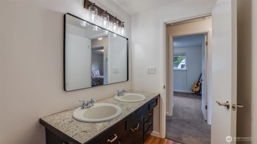 Property photo for 2324 Ne 22nd Street, Renton photo 15