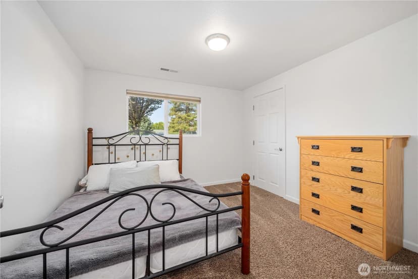 Property photo for 507 N Larch Avenue, East Wenatchee photo 28