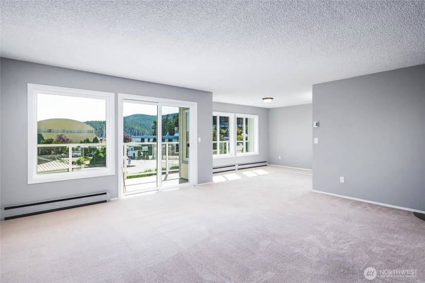 Property photo for 1800 Skyline Way #205, Anacortes photo 28