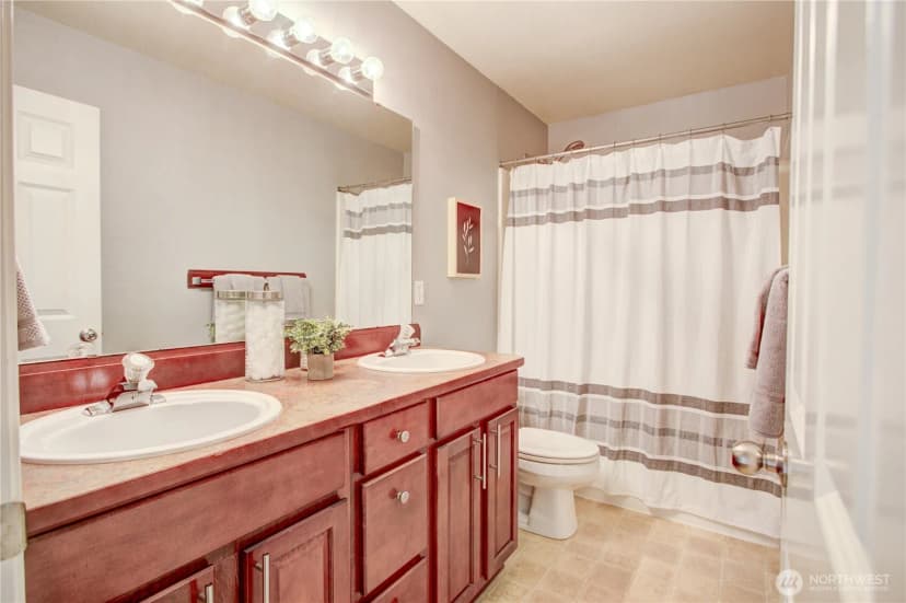 Property photo for 3218 96th Place Se, Everett photo 19