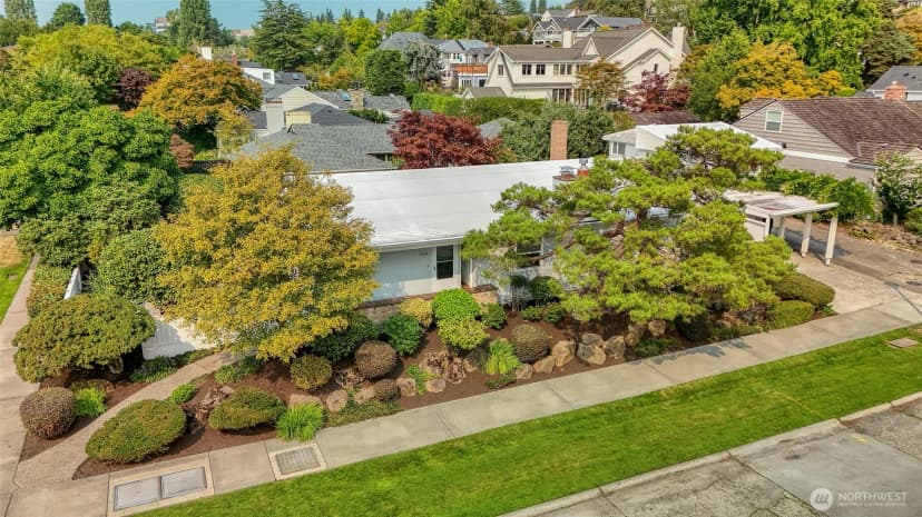 Property photo for 4100 Ne Surber Drive, Seattle