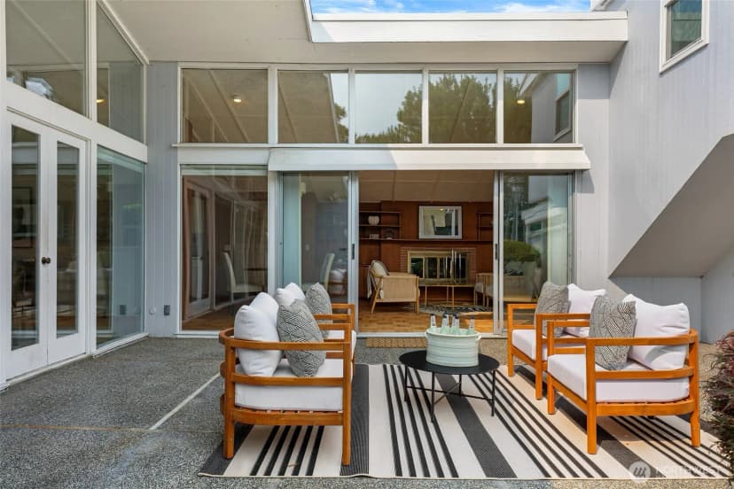 Property photo for 4100 Ne Surber Drive, Seattle photo 13