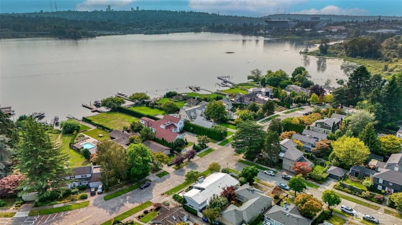 Property photo for 4100 Ne Surber Drive, Seattle photo 33