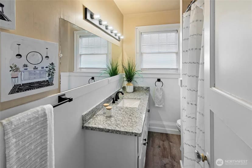 Property photo for 110 11th St Pl, Bremerton photo 17