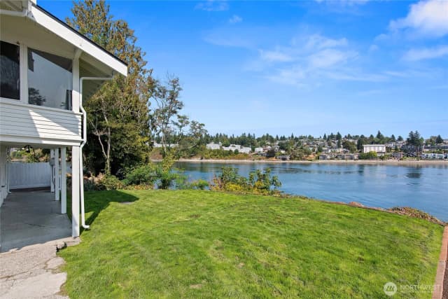 Property photo for 110 11th St Pl, Bremerton photo 4
