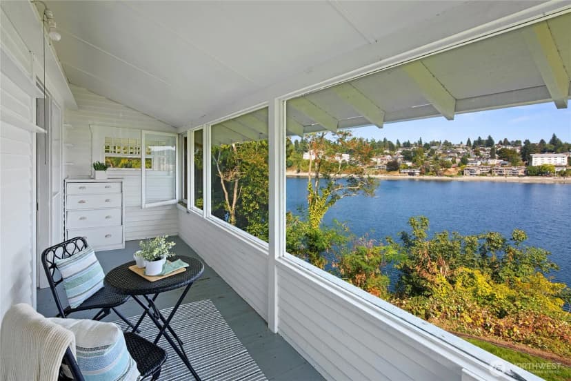 Property photo for 110 11th St Pl, Bremerton photo 10