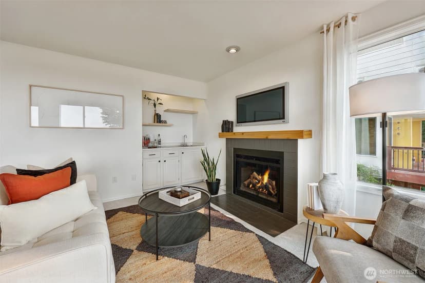 Property photo for 12520 9th Avenue Nw, Seattle photo 15