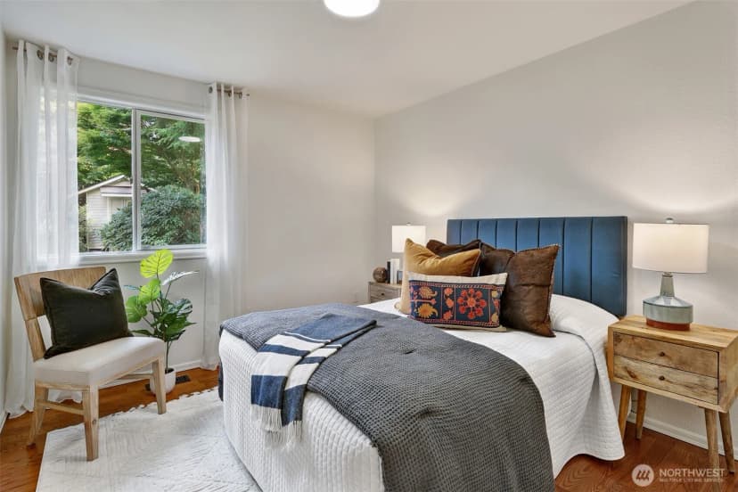 Property photo for 12520 9th Avenue Nw, Seattle photo 19