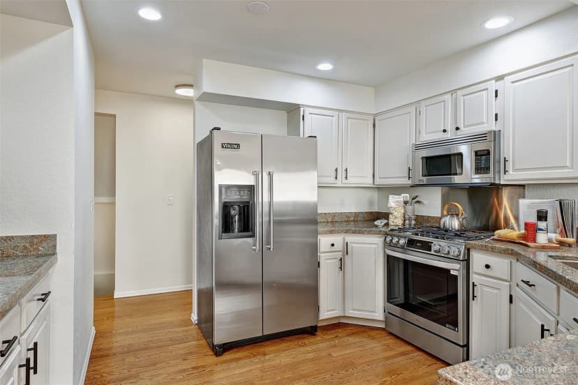 Property photo for 12520 9th Avenue Nw, Seattle photo 11