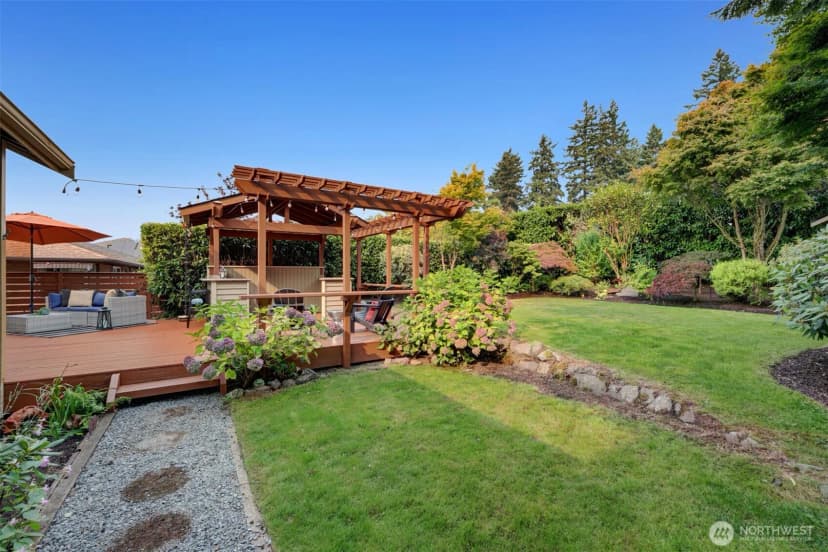 Property photo for 12520 9th Avenue Nw, Seattle photo 34