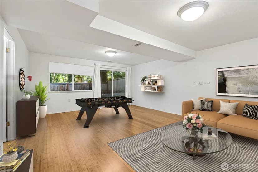 Property photo for 12055 25th Avenue Ne, Seattle photo 24
