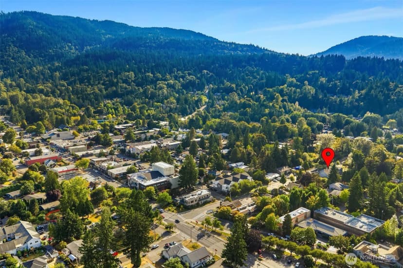 Property photo for 170 B Nw Dogwood Street, Issaquah photo 35
