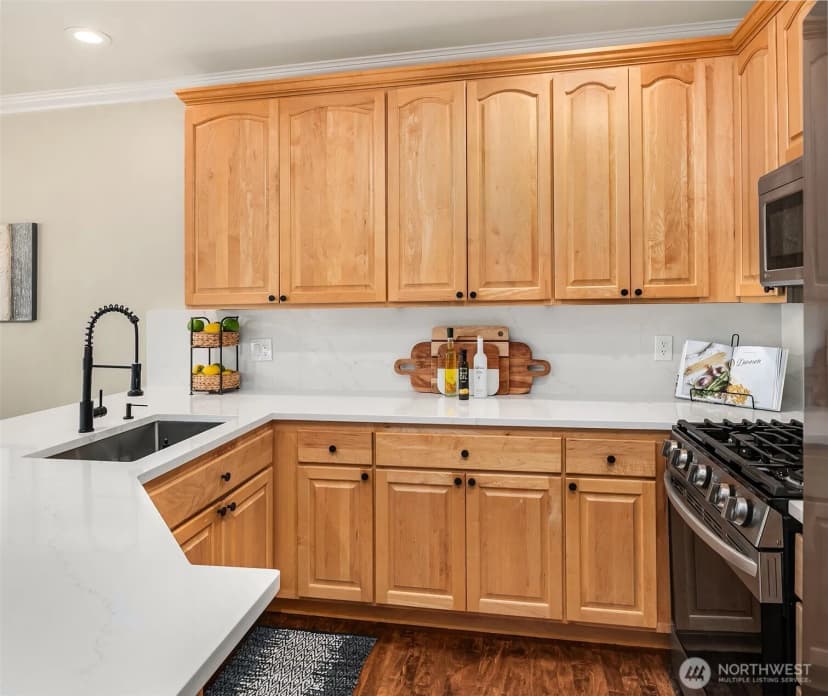 Property photo for 170 B Nw Dogwood Street, Issaquah photo 9