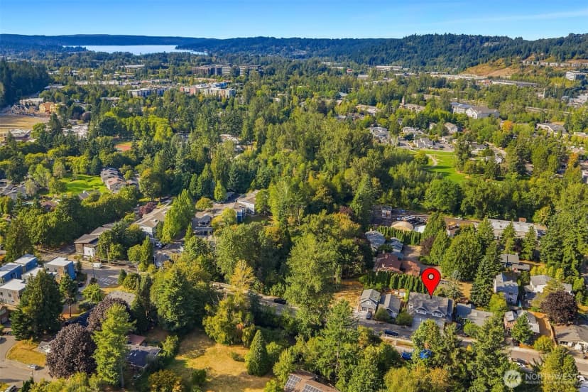 Property photo for 170 B Nw Dogwood Street, Issaquah photo 36