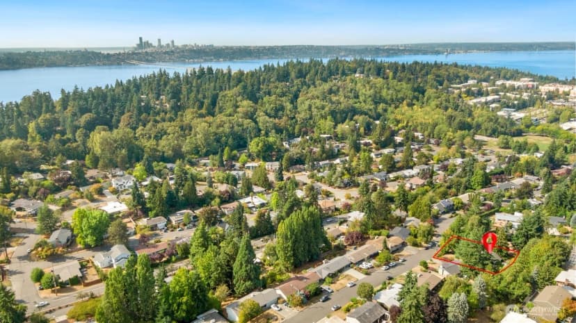 Property photo for 3712 79th Avenue Se, Mercer Island photo 38