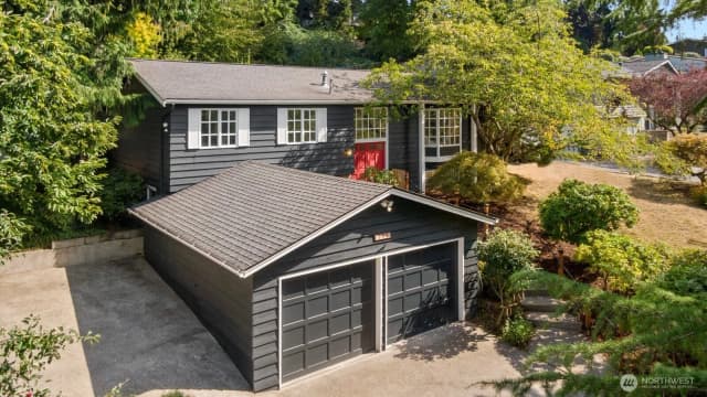 Property photo for 3712 79th Avenue Se, Mercer Island photo 3