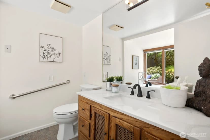 Property photo for 3712 79th Avenue Se, Mercer Island photo 23