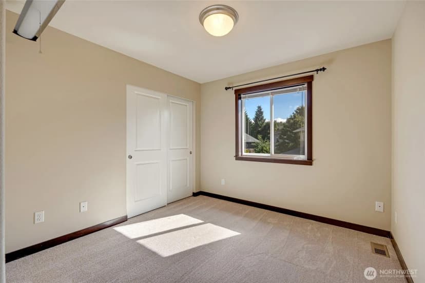 Property photo for 17614 82nd Drive Ne, Arlington photo 29