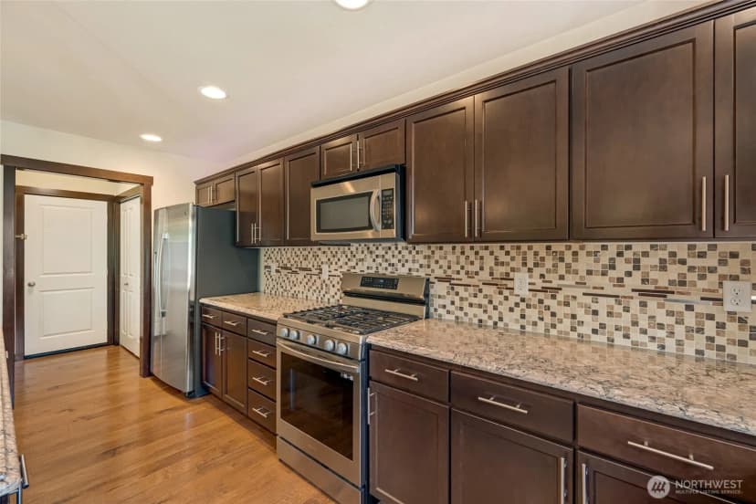 Property photo for 17614 82nd Drive Ne, Arlington photo 16