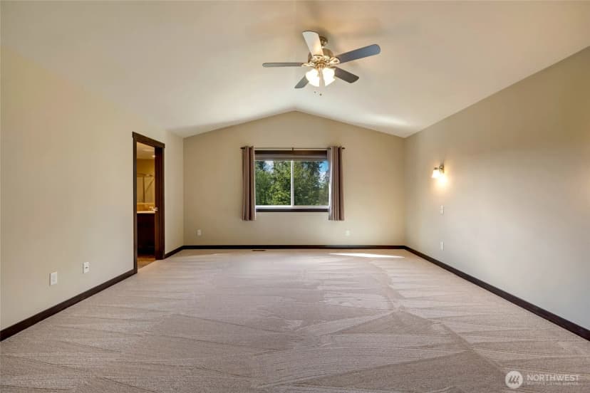 Property photo for 17614 82nd Drive Ne, Arlington photo 19
