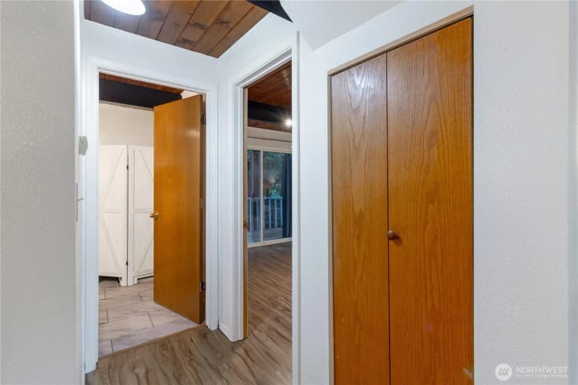 Property photo for 56 Sudden Valley Drive, Bellingham photo 14
