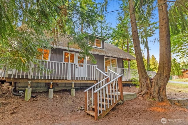 Property photo for 56 Sudden Valley Drive, Bellingham photo 5