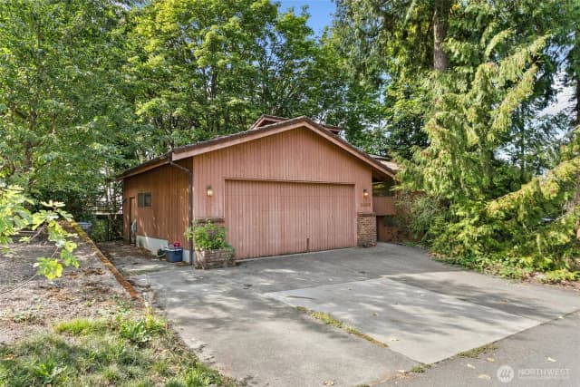 Property photo for 21819 92nd Avenue S, Kent photo 2