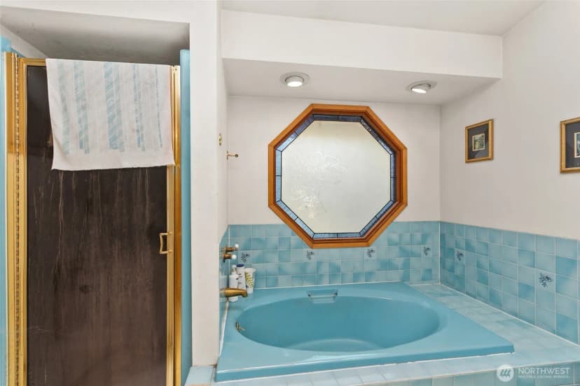 Property photo for 21819 92nd Avenue S, Kent photo 18