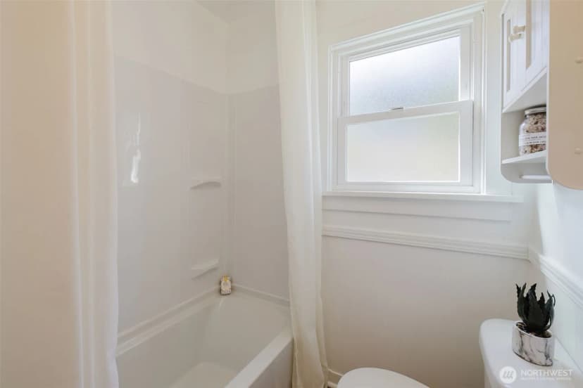 Property photo for 132 N Cambrian, Bremerton photo 11