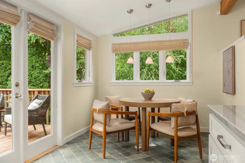 Property photo for 4510 48th Avenue Ne, Seattle photo 11