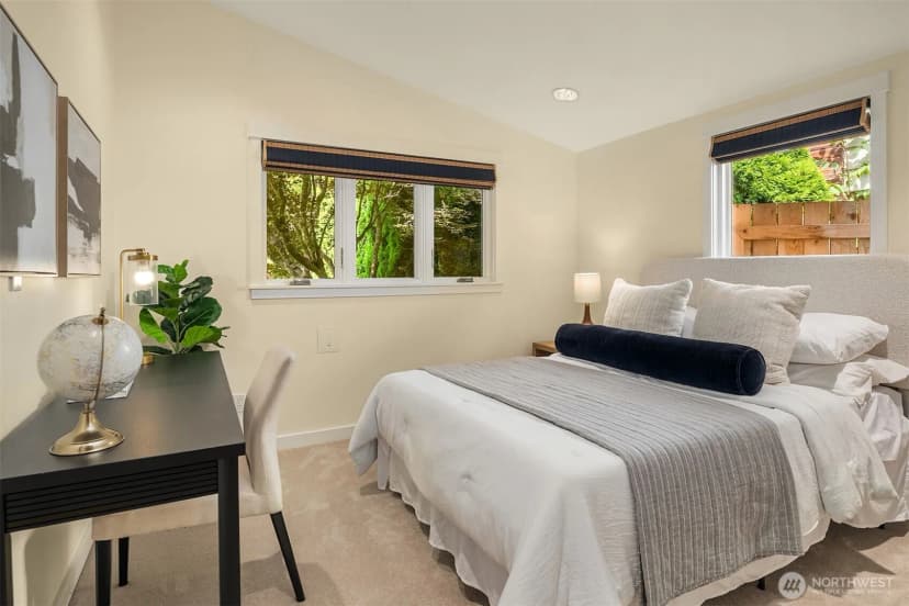 Property photo for 4510 48th Avenue Ne, Seattle photo 15