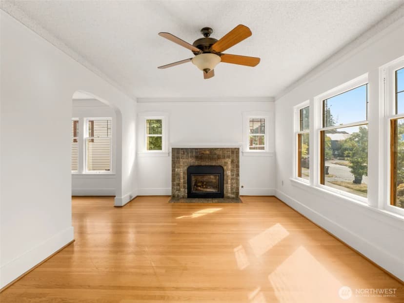 Property photo for 7332 17th Avenue Ne, Seattle photo 5