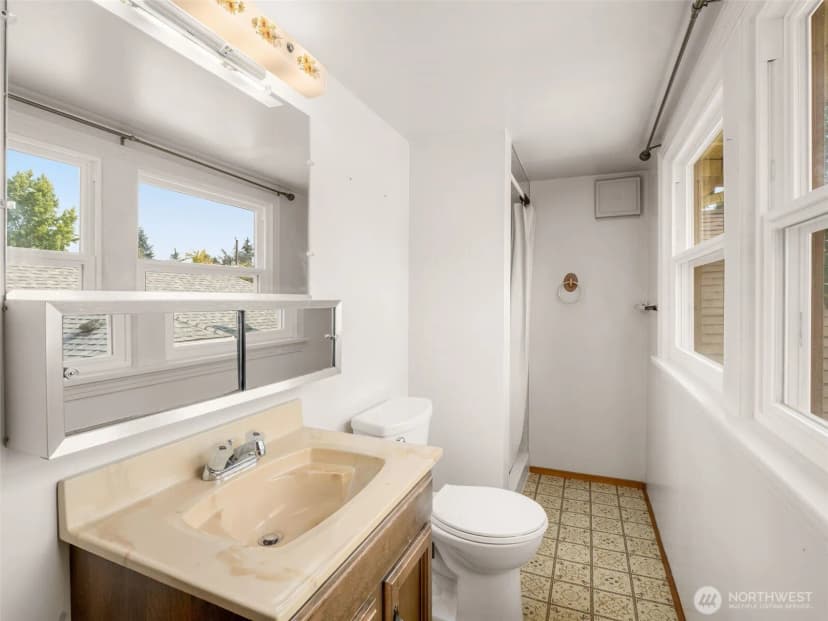Property photo for 7332 17th Avenue Ne, Seattle photo 17