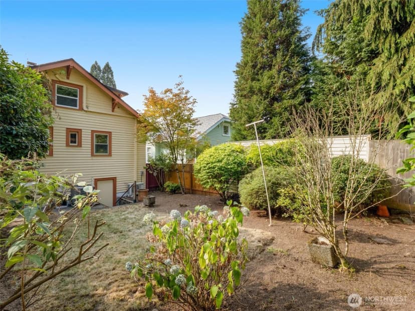 Property photo for 7332 17th Avenue Ne, Seattle photo 31