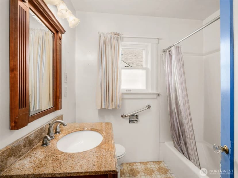Property photo for 7332 17th Avenue Ne, Seattle photo 14