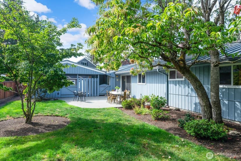 Property photo for 11006 Se 31st Street, Bellevue photo 32
