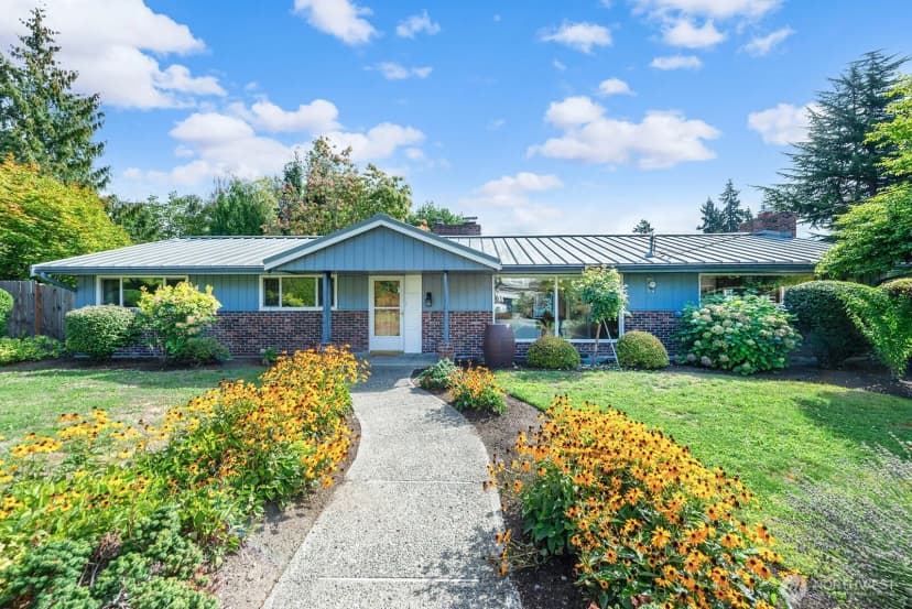 Property photo for 11006 Se 31st Street, Bellevue