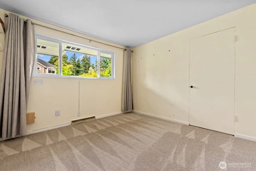 Property photo for 11006 Se 31st Street, Bellevue photo 24