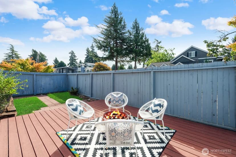 Property photo for 11006 Se 31st Street, Bellevue photo 33