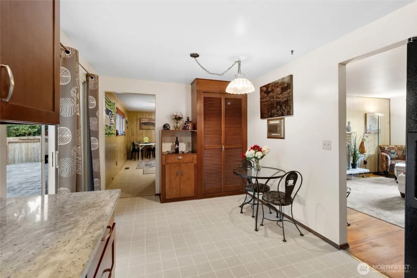 Property photo for 22405 40th Place W, Mountlake Terrace photo 10
