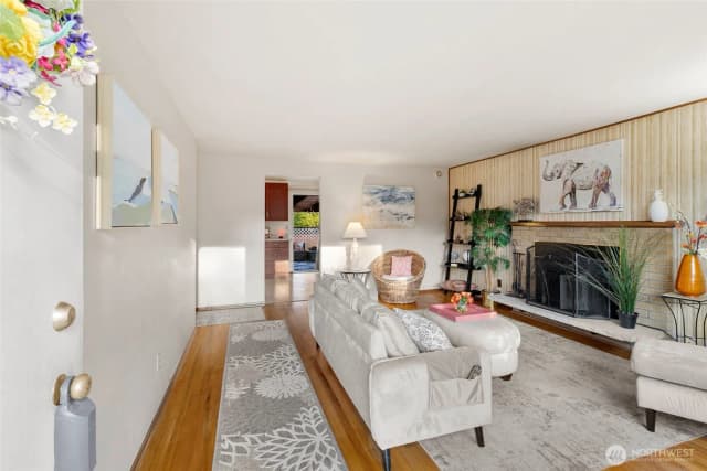 Property photo for 22405 40th Place W, Mountlake Terrace photo 3