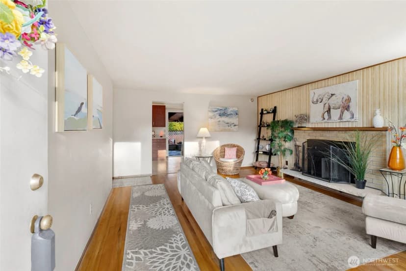 Property photo for 22405 40th Place W, Mountlake Terrace photo 3