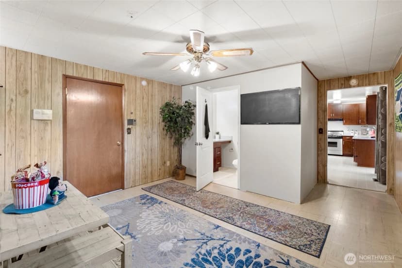 Property photo for 22405 40th Place W, Mountlake Terrace photo 13